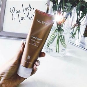 Nuskin Sunright® Insta Glow
